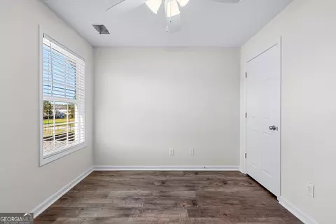 Bedroom - 230 Crestfield Cir, Covington, GA 30016 photo 6 of 7