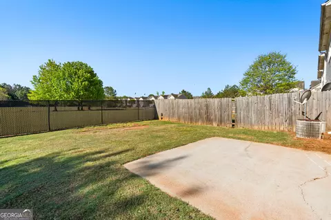 Exterior - 230 Crestfield Cir, Covington, GA 30016 photo 4 of 8