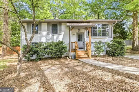 285 Kings Cir, Athens, GA 30606