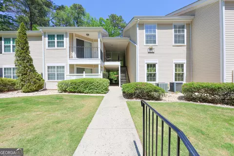 823 Ridgefield Dr, Peachtree City, GA 30269