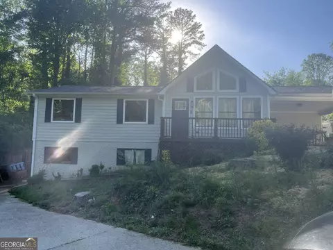 4943 Apple Valley Rd, Douglasville, GA 30135