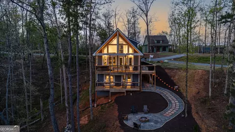 84 Ridge Line Trl, Ellijay, GA 30540