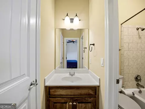 Bath - 171 Crystal Lake Blvd, Hampton, GA 30228 photo 1 of 8