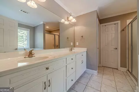 Bath - 4415 Locklin Rd, Monroe, GA 30655 photo 1 of 7