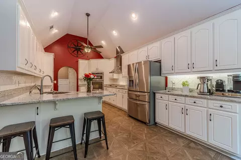 Kitchen - 4415 Locklin Rd, Monroe, GA 30655 photo 1 of 5