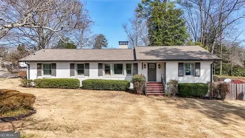 272 Atwood Dr, Marietta, GA 30064