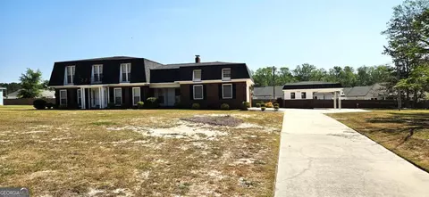 402 Brannen Dr, Statesboro, GA 30458