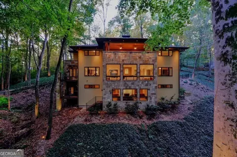 1180 E Beechwood Dr NW, Atlanta, GA 30327