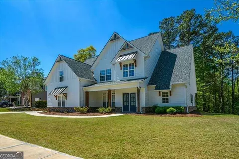 72 Hanover Dr, Villa Rica, GA 30180