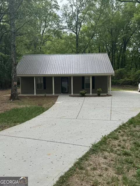 7883 Pendergrass Rd, Hoschton, GA 30548