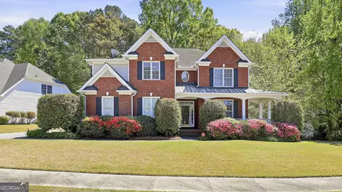 130 S Shore Ter, Fayetteville, GA 30214