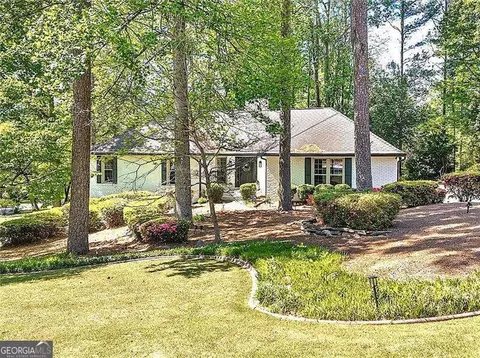 1792 Walker Ridge Dr SW, Marietta, GA 30064