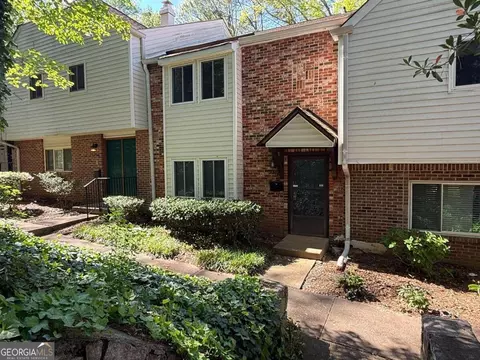 7344 Cardigan Cir, Atlanta, GA 30328