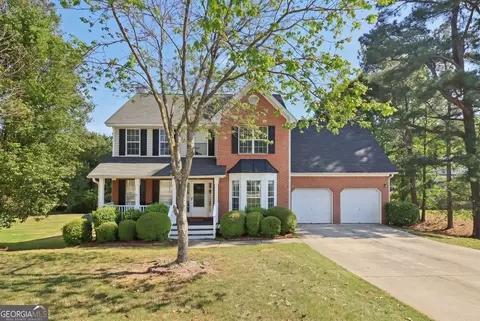 3382 Summit Glen Dr, Loganville, GA 30052