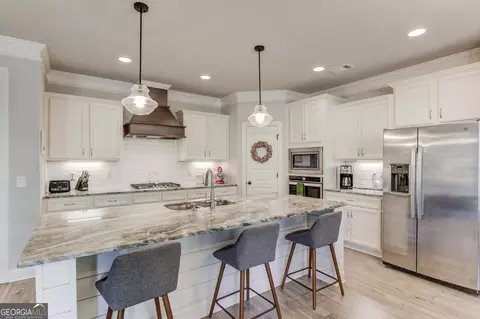 Kitchen - 43 Belmont Ct, Monroe, GA 30655 photo 1 of 4