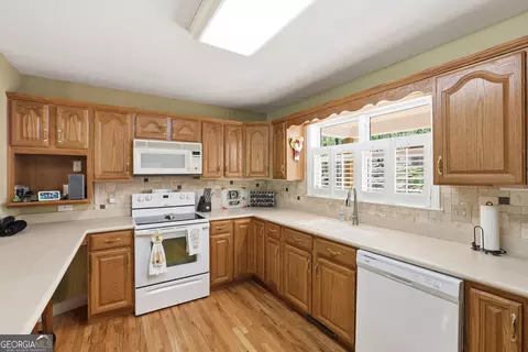979 Riverwilde Rd, Clarkesville, GA 30523 photo 10