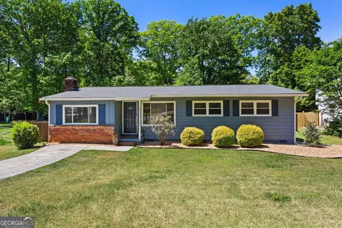 3406 Navaho Trl SE, Smyrna, GA 30080