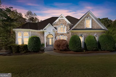 1930 Marina Way, Buford, GA 30518