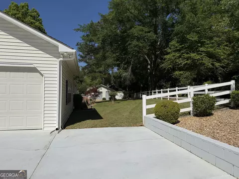 Exterior - 403 Payne Pl, Dublin, GA 31021 photo 21 of 23