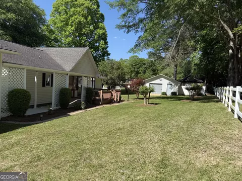 Exterior - 403 Payne Pl, Dublin, GA 31021 photo 12 of 23