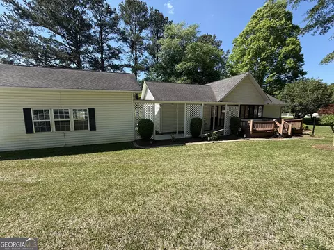 Exterior - 403 Payne Pl, Dublin, GA 31021 photo 13 of 23