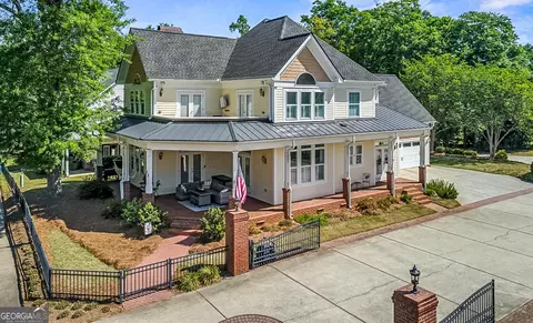 88 Sloan St, Mcdonough, GA 30253