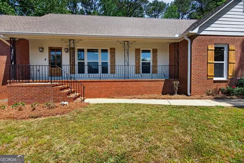 Exterior - 406 Ashford Cir, Lagrange, GA 30240 photo 9 of 9