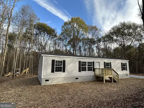 194 Deer Chase Dr, Canon, GA 30520