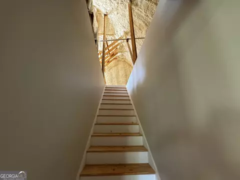 Entry Way - 260 Edgewater Trl S, Toccoa, GA 30577 photo 3 of 3