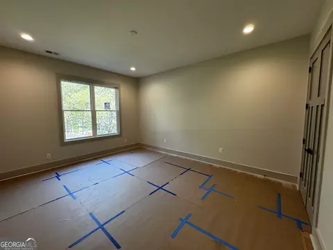 Bedroom - 260 Edgewater Trl S, Toccoa, GA 30577 photo 6 of 8