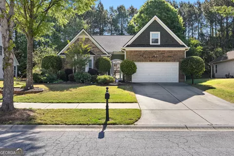 339 Southgate Dr, Locust Grove, GA 30248