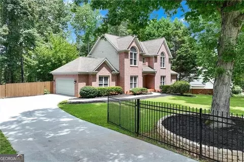 5918 Nachoochee Trl, Flowery Branch, GA 30542