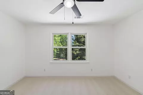 Bedroom - 14030 Cogburn Rd, Milton, GA 30004 photo 10 of 10