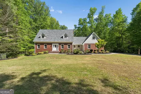 14030 Cogburn Rd, Milton, GA 30004