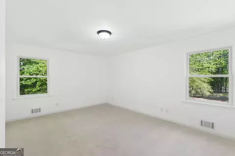 Bedroom - 14030 Cogburn Rd, Milton, GA 30004 photo 1 of 10