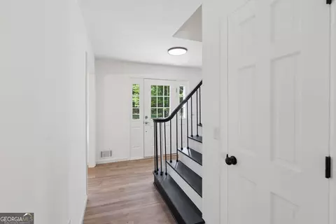 Entry Way - 14030 Cogburn Rd, Milton, GA 30004 photo 2 of 4
