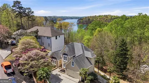 5401 Pine Forest Rd, Gainesville, GA 30504