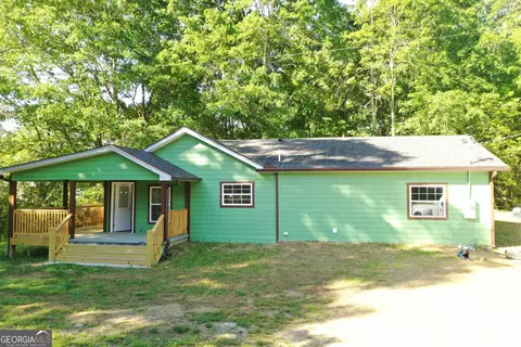 109 Vernon St, Toccoa, GA 30577