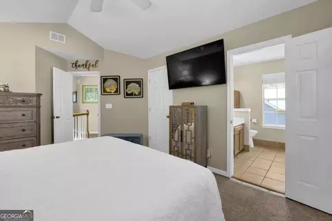 Bedroom - 4095 Beaver Oaks Dr, Duluth, GA 30096 photo 2 of 6