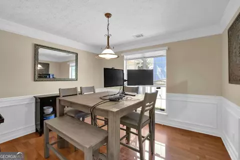 Dining - 4095 Beaver Oaks Dr, Duluth, GA 30096 photo 1 of 2