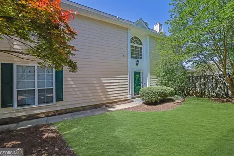 Exterior - 4095 Beaver Oaks Dr, Duluth, GA 30096 photo 5 of 6