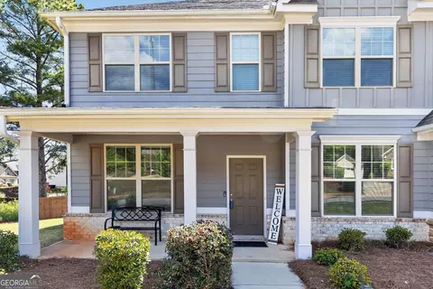1817 Highland Creek Dr, Monroe, GA 30656