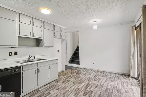 Kitchen - 6364 Maddox Rd, Morrow, GA 30260 photo 3 of 3