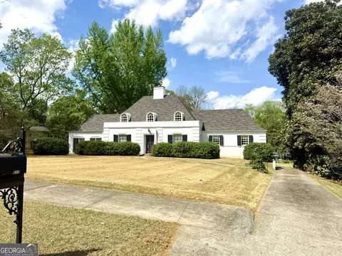 217 E 10th St SW, Rome, GA 30161