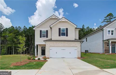 84 Hydrangea Cir, Fairburn, GA 30213