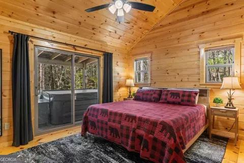 Bedroom - 237 Bentley Cv #314, Murphy, NC 28906 photo 1 of 6