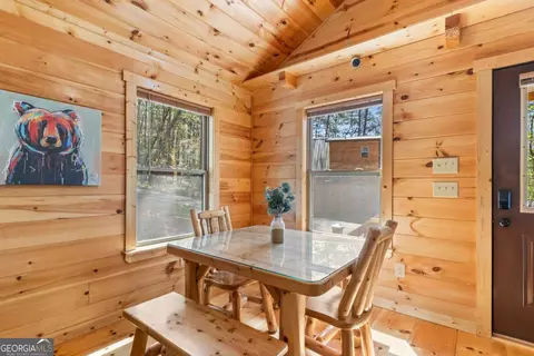 Dining - 237 Bentley Cv #314, Murphy, NC 28906 photo 1 of 1