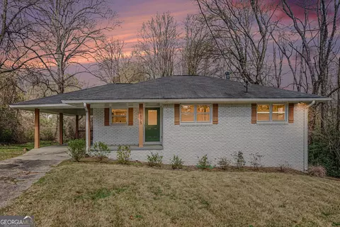 1875 Creekside Ct, Decatur, GA 30032