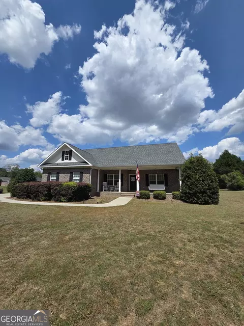 1828 Old Carriage Trl, Statesboro, GA 30458