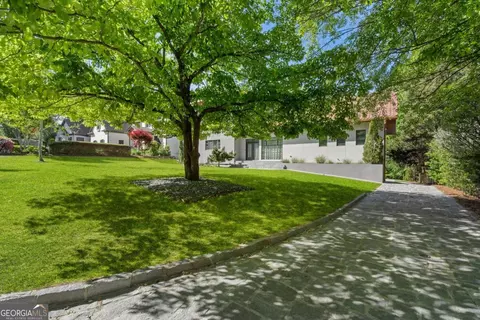 754 Burke Rd NE, Atlanta, GA 30305